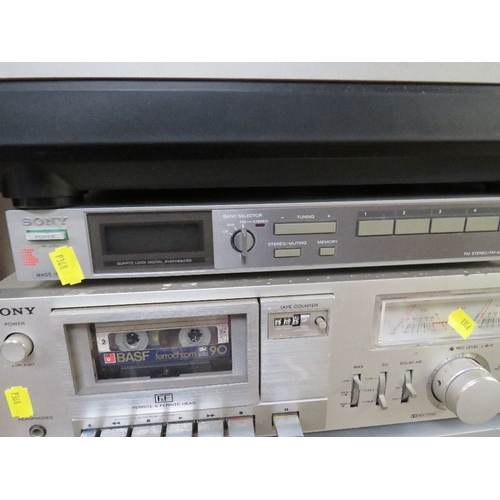 637 - A SELECTION OF FOUR ITEMS TO INCLUDE A SONY RECORD DECK, A SONY TUNER, A SONY CASSETTE DECK AND A PA... 