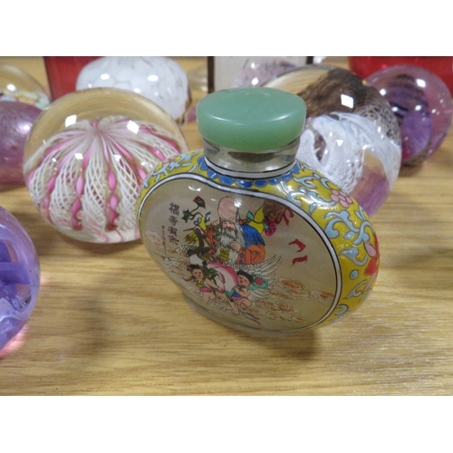 330 - A TRAY OF ASSORTED GLASS PAPERWEIGHTS, CRANBERRY SIFTER. CLOCK ETC