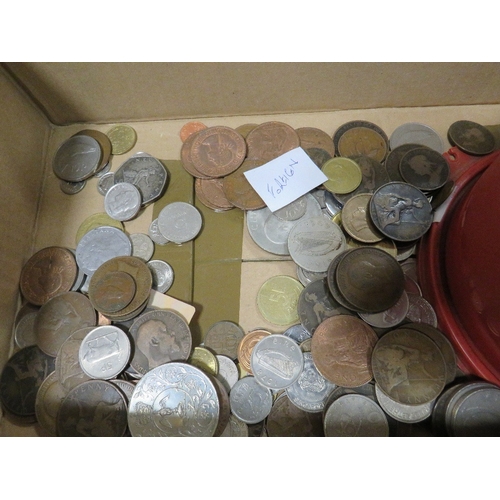 399 - A BOX OF BRITISH AND WORLD COINS AND BANKNOTES