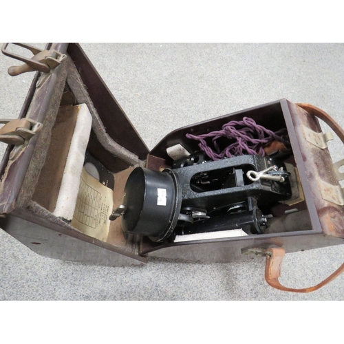 404 - A WW11 ( DATED 1943 ) AIR MINISTRY BUBBLE SEXTANT 6B/218, IN ORIGINAL FITTED CASE WITH SOME LATER PA... 