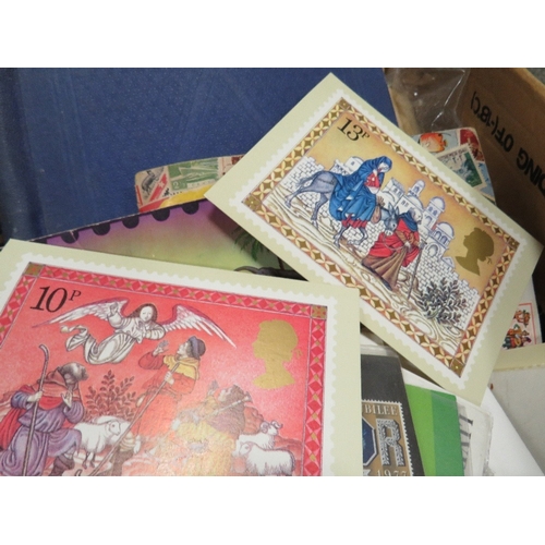 416 - A BOX OF STAMPS AND ALBUMS WITH LOOSE STAMPS