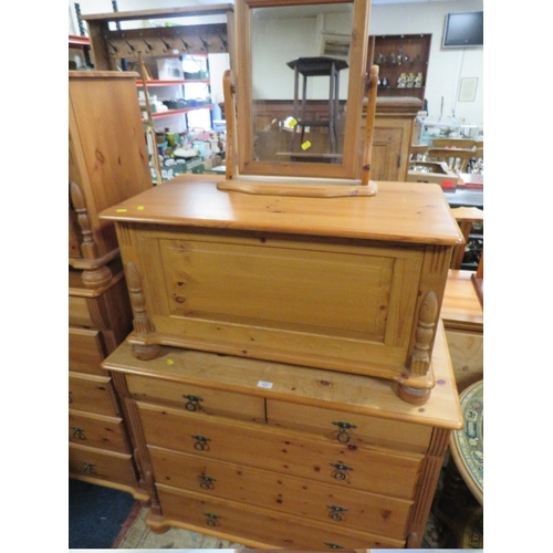 835 - A HONEY PINE FIVE DRAWER CHEST WITH MIRROR AND BLANKET BOX (30