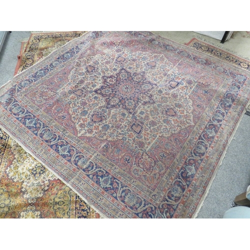 860 - TWO CARPET RUNNERS TOGETHER WITH  TWO  RUGS - APPROX 170 x 120 cm, 174 x 2170 cm AND TWO 280 x 74 cm... 