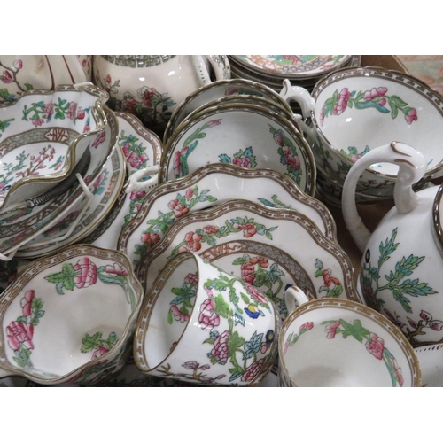 104 - A TRAY OF INDIAN TREE PATTERN ITEMS BY ASSORTED MAKERS TO INCLUDE COALPORT