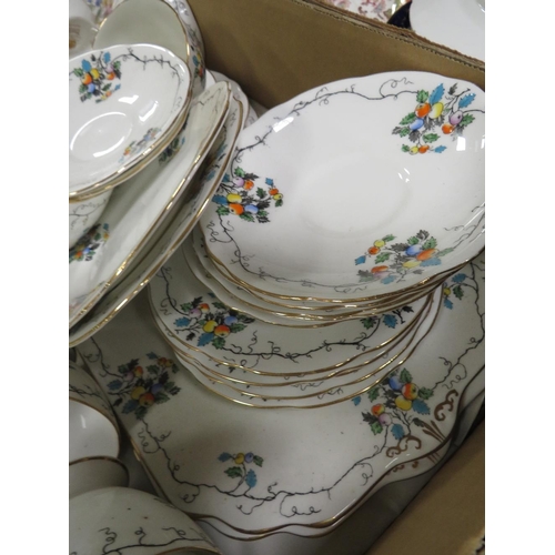 112 - A TRAY OF ASSORTED TEA WARE TO INCLUDE GLADSTONE AND PARAGON