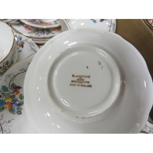 112 - A TRAY OF ASSORTED TEA WARE TO INCLUDE GLADSTONE AND PARAGON