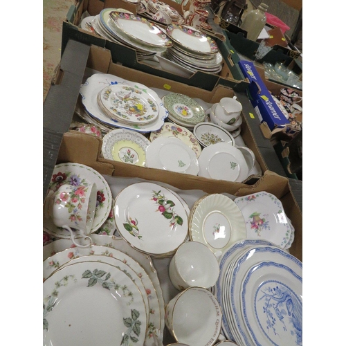 113 - THREE TRAYS OF ASSORTED CERAMICS TO INCLUDE ROYAL ALBERT