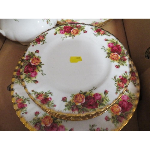 160 - TWO TRAYS OF ROYAL ALBERT OLD COUNTRY ROSES TEA / COFFEE WARE