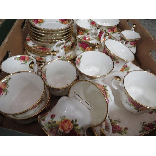 160 - TWO TRAYS OF ROYAL ALBERT OLD COUNTRY ROSES TEA / COFFEE WARE