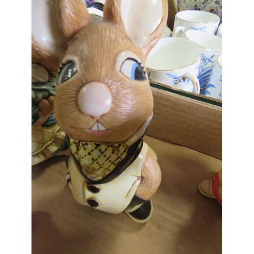 166 - A TRAY OF PENDELFIN RABBITS, DISPLAY STAND AND A BESWICK SHIRE HORSE