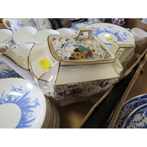 167 - TWO TRAYS OF ASSORTED CERAMICS TO INCLUDE BLUE WEDGWOOD JASPERWARE