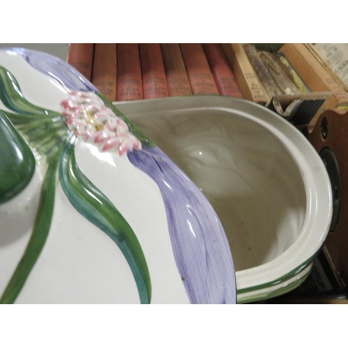 177 - TWO TRAYS OF ASSORTED CERAMICS TO INCLUDE A BREAD BIN