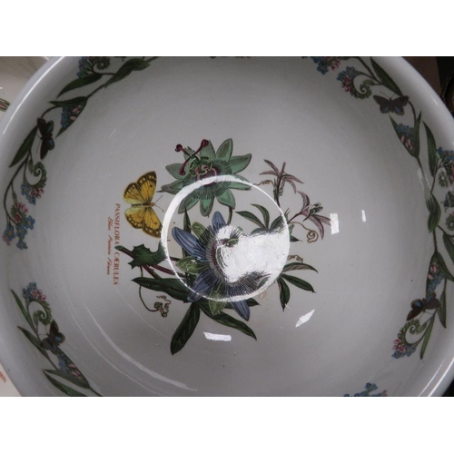 81 - A BOX OF 6 PORTMEIRION BOWLS TOGETHER WITH A LARGE BOWL