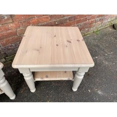 833 - A PAIR OF FARROW & BALL UP CYCLED DUCAL PINE LAMP / SIDE TABLES - APPROX 57 X 57 CM, H 50 CM