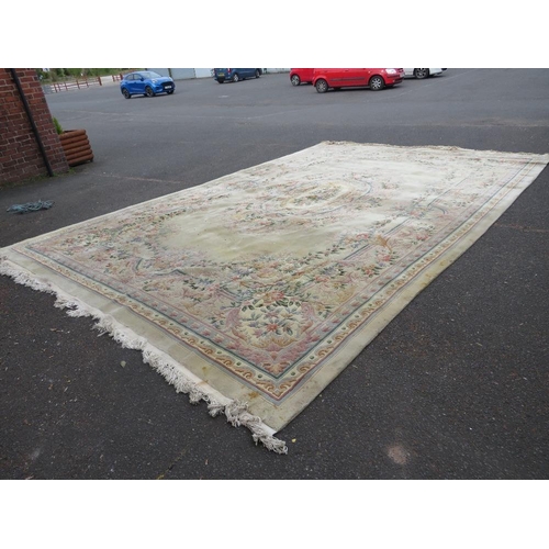 844 - A HUGE CHINESE WOOLLEN RUG 365 X 580 CM A/F