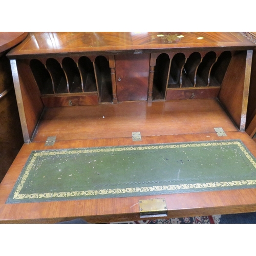 793 - A REPRODUCTION MAHOGANY BUREAU