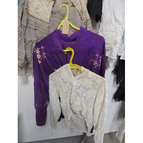 456 - A COLLECTION OF EARLY 20TH CENTURY VINTAGE LADIES CLOTHING, COMPRISING MAINLY TOPS (APPROX 16)