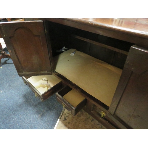 853 - AN ANTIQUE OAK MULE CHEST CONVERTED TO A CABINET A/F