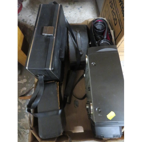 142 - A QUANTITY OF OPTICAL EQUIPMENT, PROJECTORS AND RADIOS