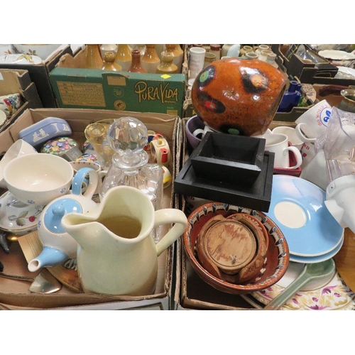 150 - TWO TRAYS OF CERAMICS AND SUNDRIES TO INCLUDE TUSCAN CHINA DRESSING TABLE SET