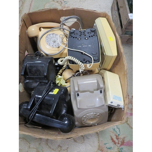 158 - A TRAY OF VINTAGE TELEPHONES