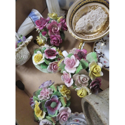 179 - A TRAY OF ASSORTED CERAMICS TO INCLUDE PARAGON CUPS AND SAUCERS