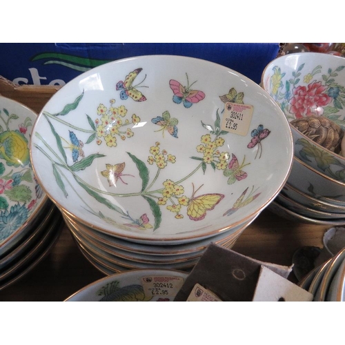 183 - A TRAY OF ASSORTED STYLE BOWLS TOGETHER WITH CLOISONNE WHISTLES