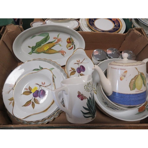 190 - A TRAY OF ROYAL WORCESTER EVESHAM, PORTMEIRION ETC