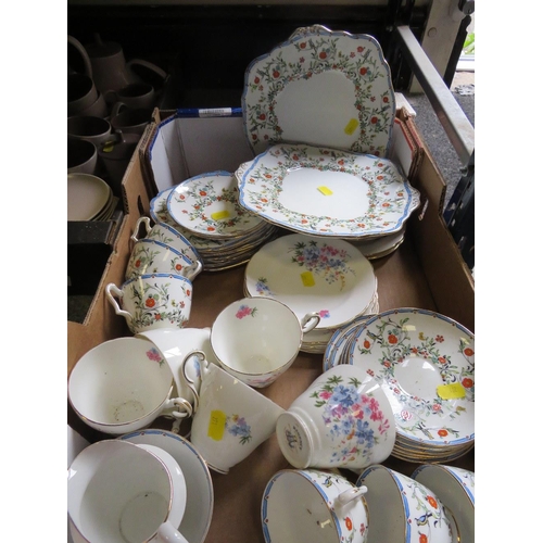 217 - A TRAY OF ASSORTED CERAMICS TO INCLUDE REGENCY EXAMPLES