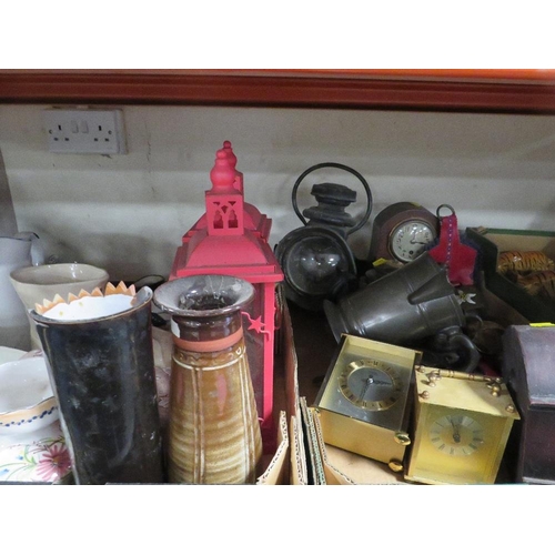 226 - TWO TRAYS OF SUNDRIES TO INCLUDE AN ANTIQUE COACH LANTERN A/F CLOCKS ETC