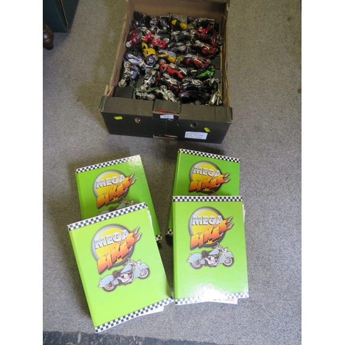 231 - TRAY OF OVER 30 MOTORBIKE MODELS INCLUDING INFORMATION BOOKS