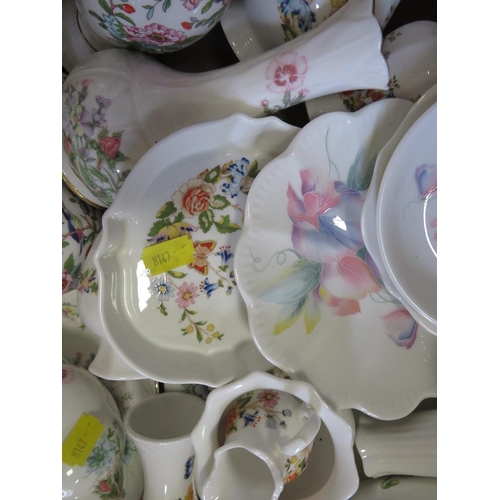 233 - TRAY OF AYNSLEY CERAMICS, VARIOUS PATTERNS