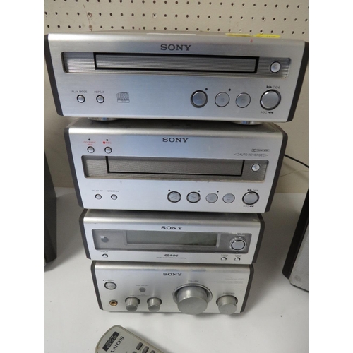 244 - A SMALL SONY STACKING STEREO SYSTEM