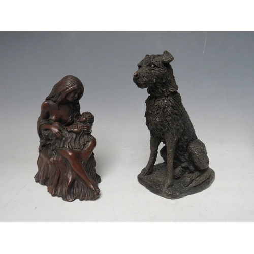 320 - TWO KEITH LEE FIGURES CONSISTING OF AN OWL & A DOG TOGETHER WITH TOW JOHN LETTS FIGURES   - A FOOTBA... 