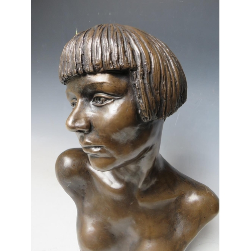 324 - A KEITH LEE SCULPTURE /  BUST ENTITLED ART DECO LADY APPROX H 39 CM