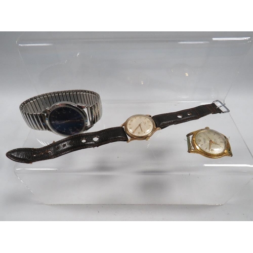 394 - A RECORD 9CT WRIST WATCH TOGETHER TWO OTHERS A/F