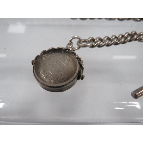 395 - A HEAVY HALLMARKED SILVER GRADUATED ALBERT WATCH CHAIN AND T -BAR  WITH MOUNTED SILVER LATE VICTORIA... 