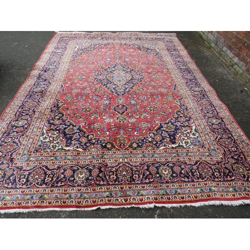 715 - A LARGE G.H.FRITH IRAN WOOLLEN RUG -  350  X  250 CM