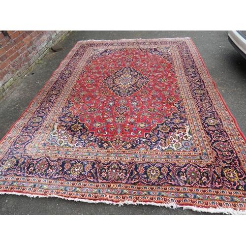 715 - A LARGE G.H.FRITH IRAN WOOLLEN RUG -  350  X  250 CM