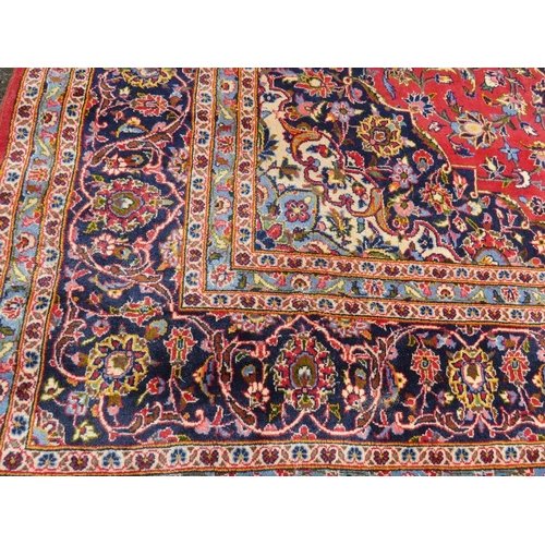 715 - A LARGE G.H.FRITH IRAN WOOLLEN RUG -  350  X  250 CM