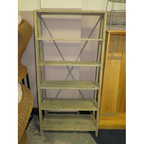 719 - A MODERN SET OF OPEN BOOKSHELVES 181 X 90 CM