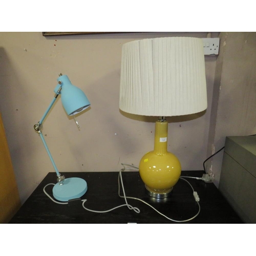 723 - A MODERN GLOBULAR TABLE LAMP AND SHADE PLUS AN ANGLEPOISE LAMP (2)