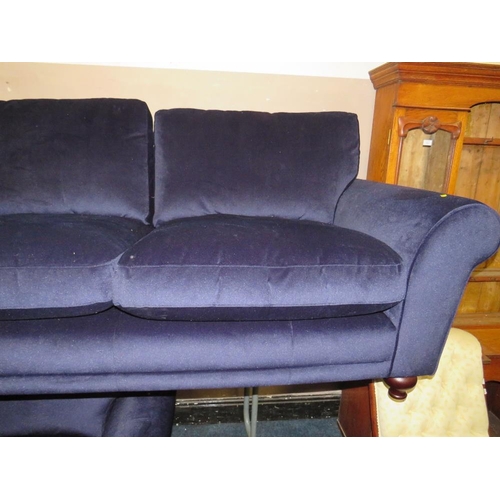 739 - A MODERN BLUE UPHOLSTERED TWO PIECE SUITE