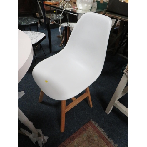 749 - A MODERN CIRCULAR WHITE TABLE WITH TWO CHAIRS PLUS TWO STOOLS