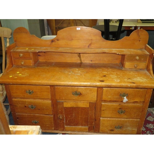 803 - AN ANTIQUE PINE CHIFFONIER W-152 CM