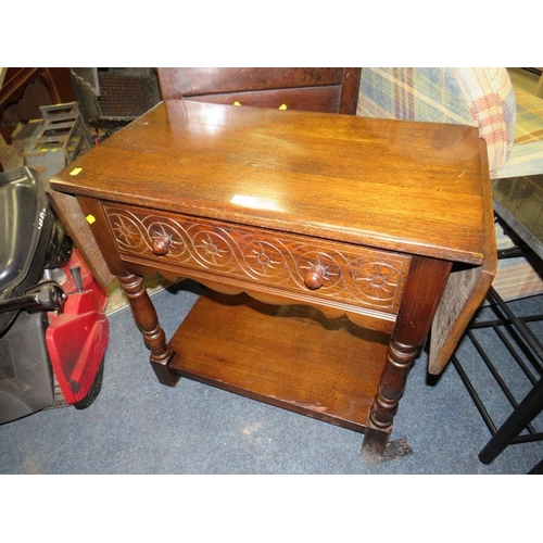 806 - A CARVED OAK SINGLE DRAWER DROPLEAF HALL TABLE W-123 CM