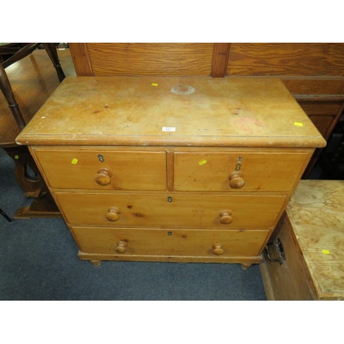 817 - AN ANTIQUE PINE CHEST OF FOUR DRAWERS W-90 CM A/F