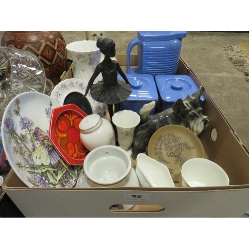 95 - TWO TRAYS OF ASSORTED CERAMICS & GLASSWARE TO INCLUDE POOLE DELPHIS SMALL DISH, ZOLNAY PECS VASE, HA... 