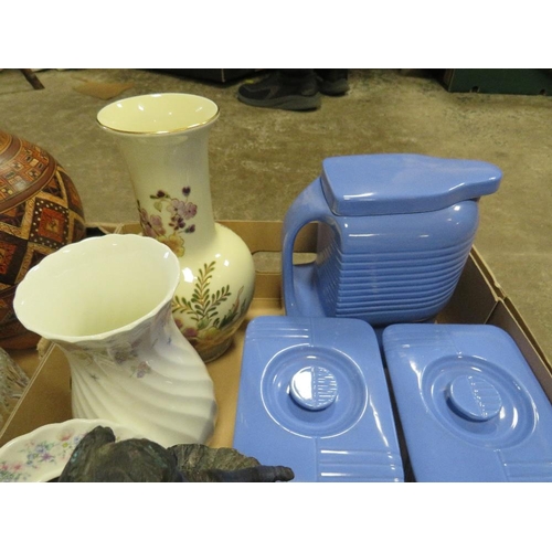 95 - TWO TRAYS OF ASSORTED CERAMICS & GLASSWARE TO INCLUDE POOLE DELPHIS SMALL DISH, ZOLNAY PECS VASE, HA... 