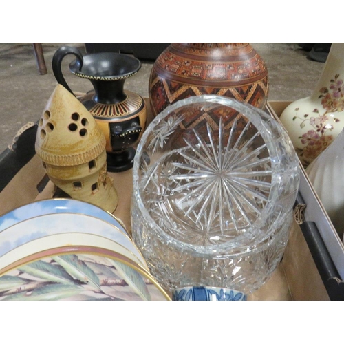 95 - TWO TRAYS OF ASSORTED CERAMICS & GLASSWARE TO INCLUDE POOLE DELPHIS SMALL DISH, ZOLNAY PECS VASE, HA... 